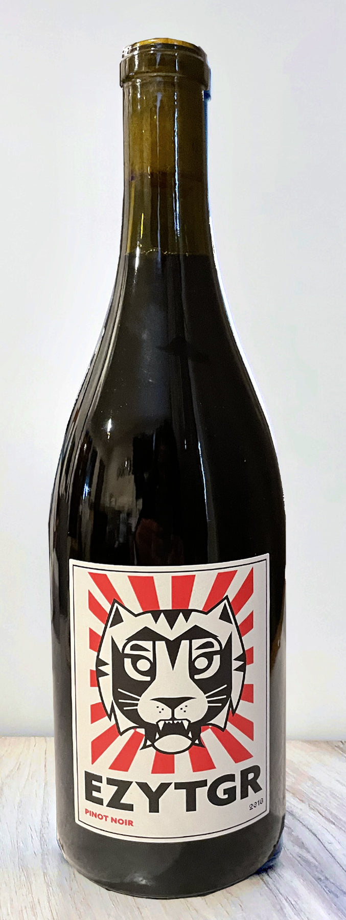 2018 Ovum EZY TGR Pinot Noir